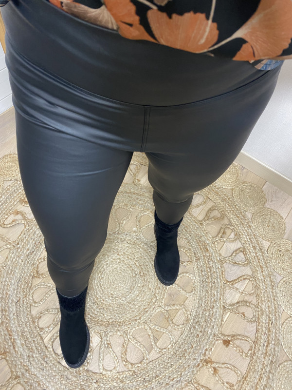 Legging Noir Simili  :) 