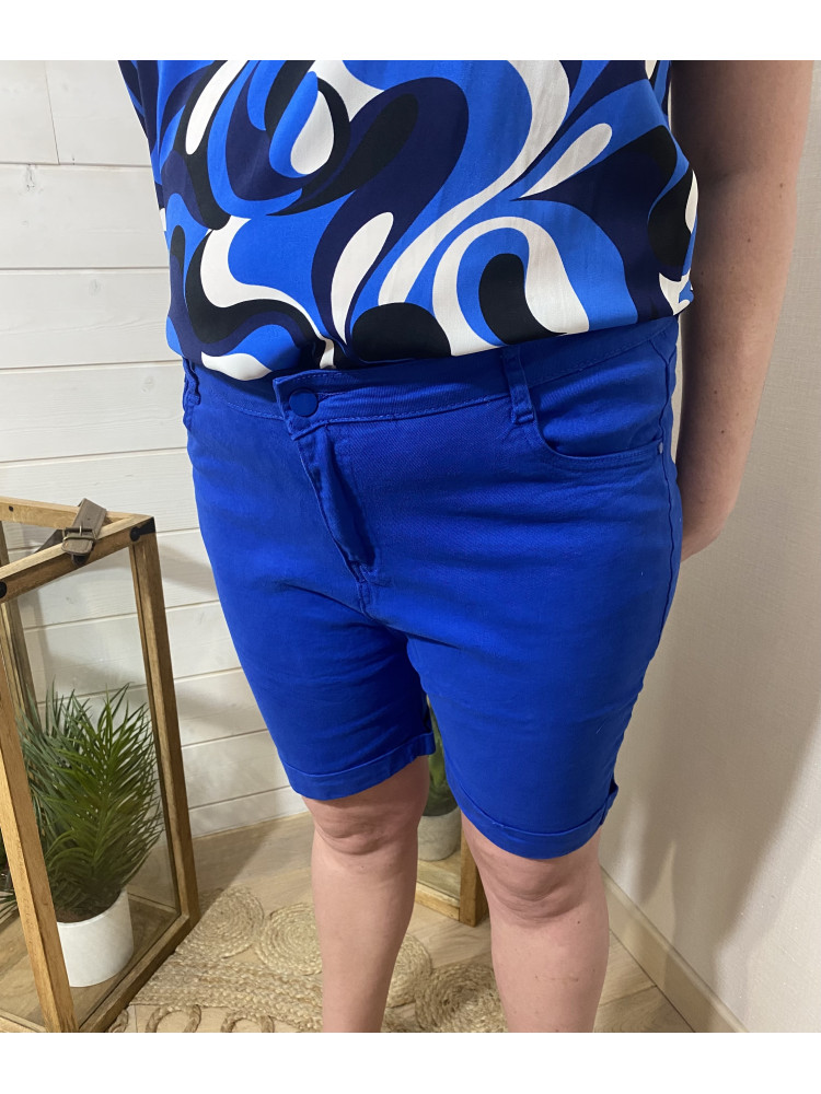 Short bleu roi :) 