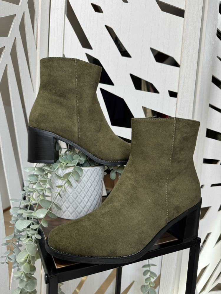 Bottines Kakies :)) 