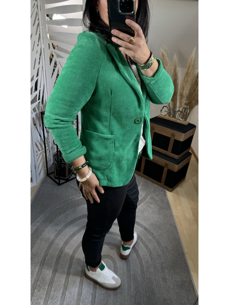 Allegra Verte:)) 