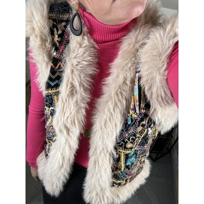 Gilet fausse fourrure