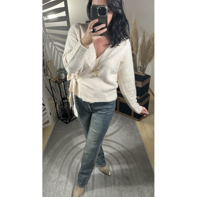 Pull cache cœur beige **