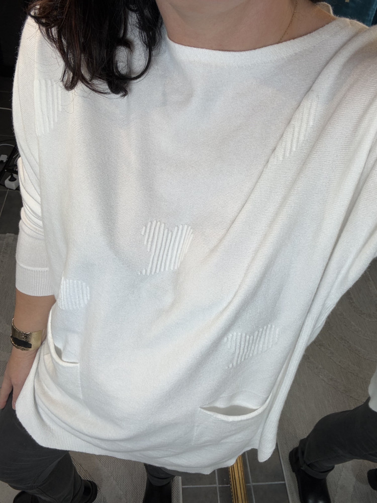 Pull long Coeur blanc :) 