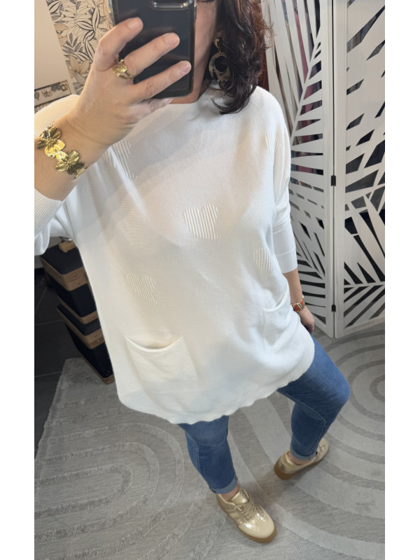 Pull long Coeur blanc :) 