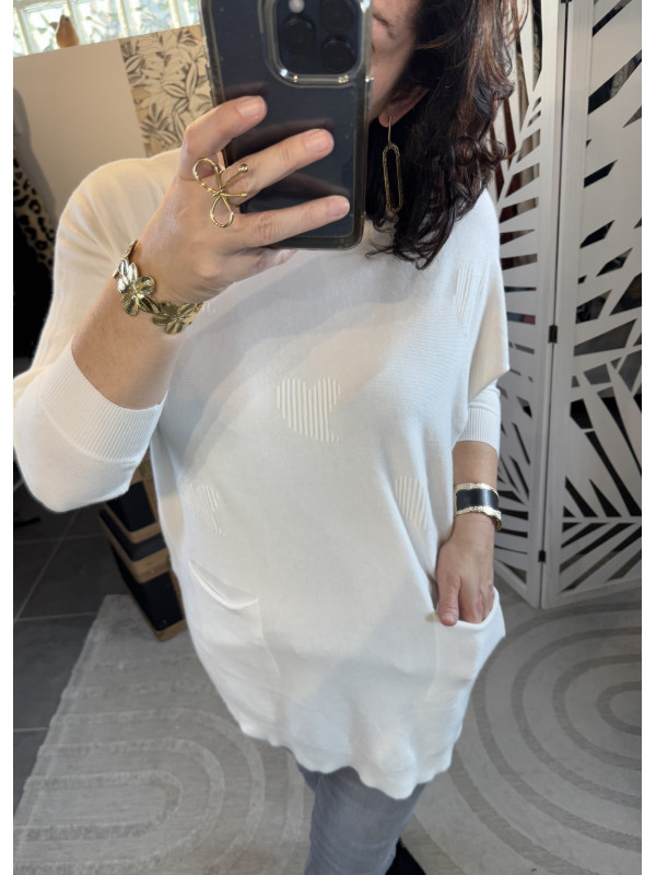 Pull long Coeur blanc :) 