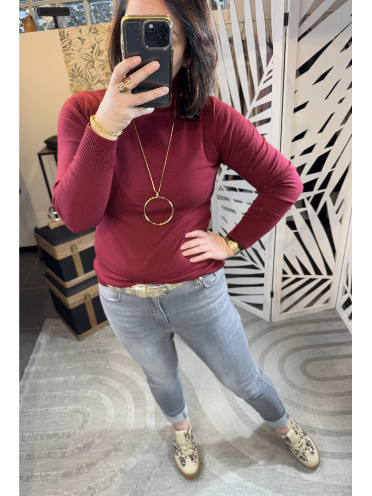 Pull col roulé Bordeaux :) 