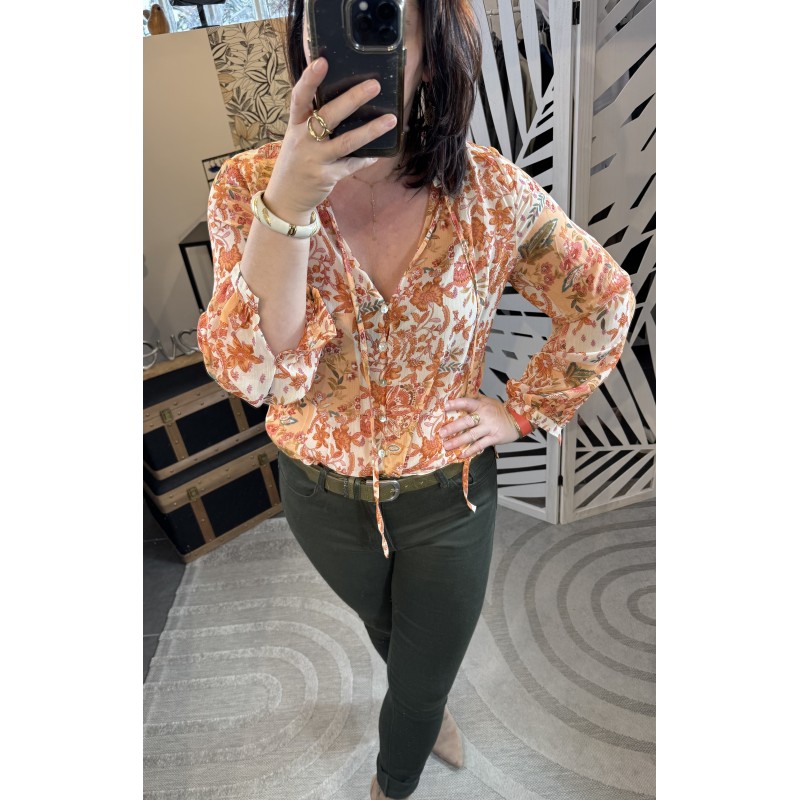 Blouse orangée