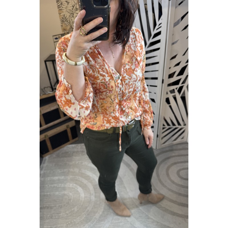 Blouse orangée