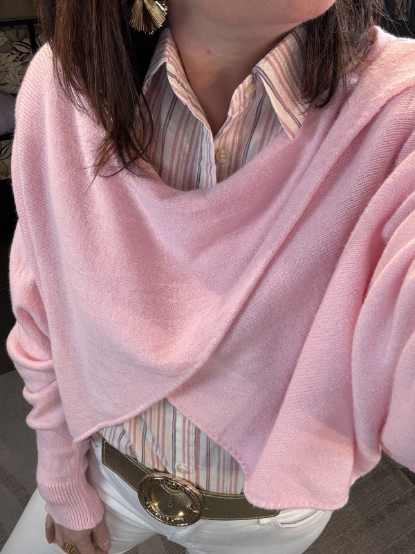 Cape croisée rose poudré :)) 