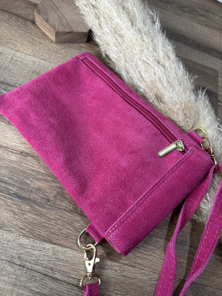 Pochette Téléphone cloutée 