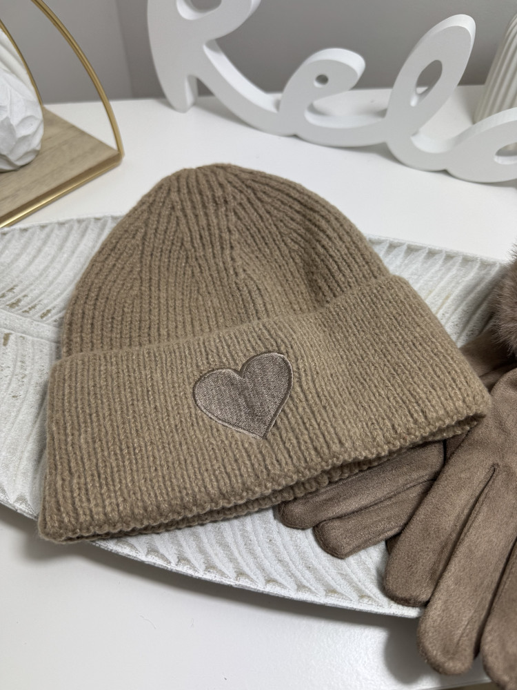 Bonnet Maille Cœur Brodé :)) 