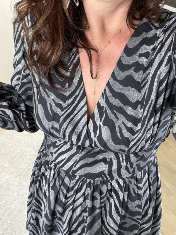 Robe courte imprimé zèbre Zou :)) 