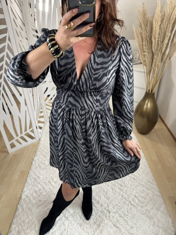 Robe courte imprimé zèbre Zou :)) 