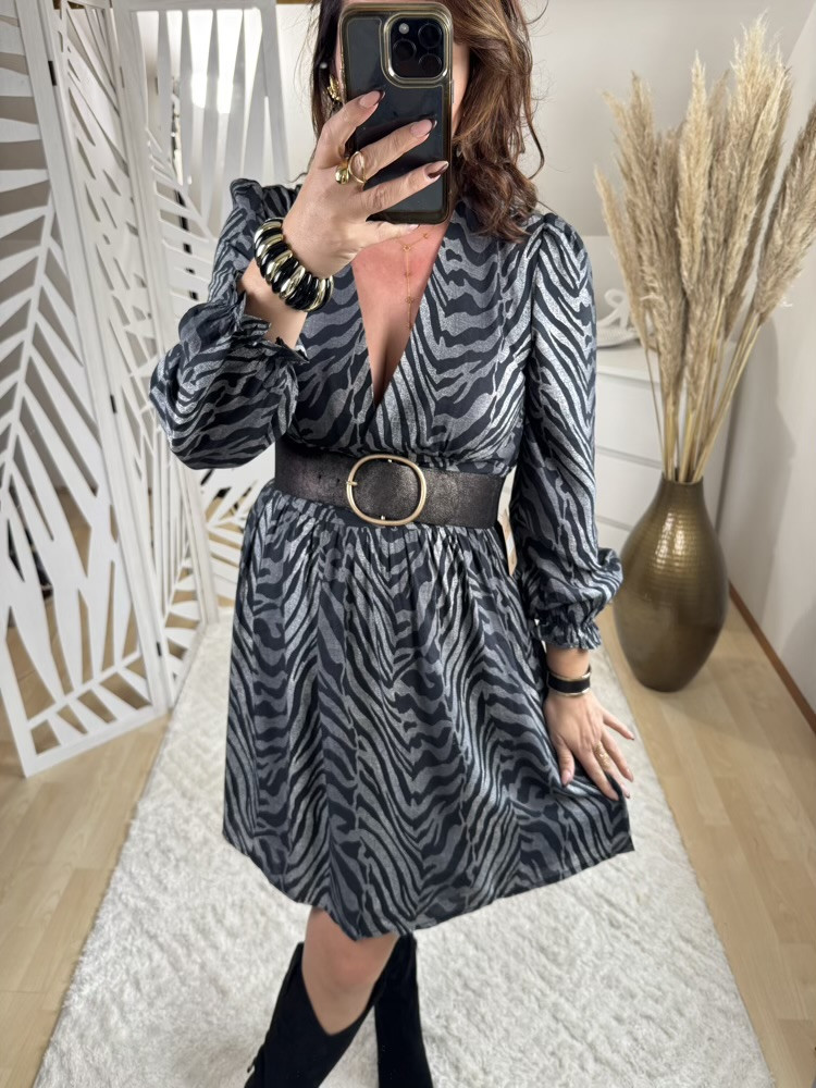 Robe courte imprimé zèbre Zou :)) 