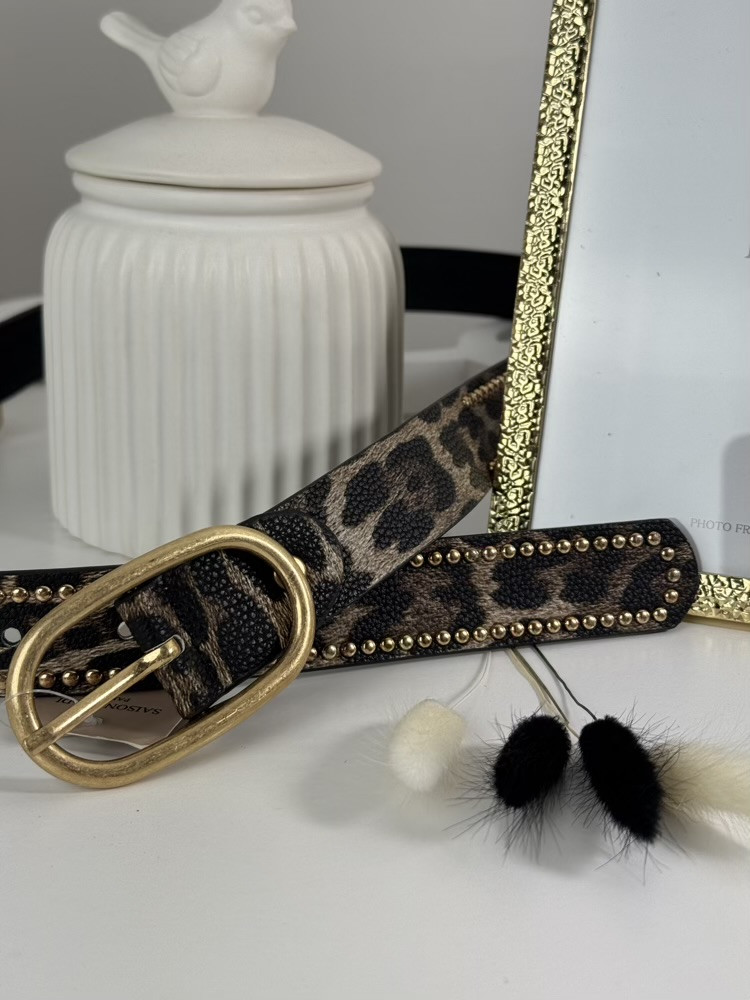 Ceinture léopard clous ** 