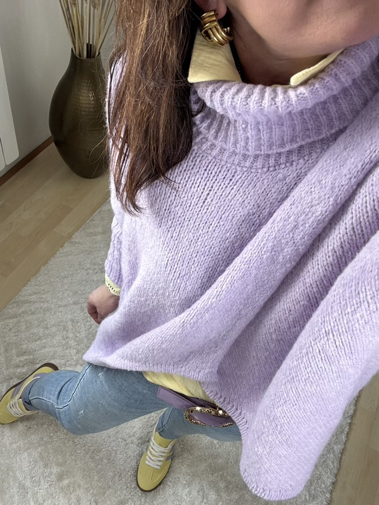 Pull long asymétrique violet Hélène 