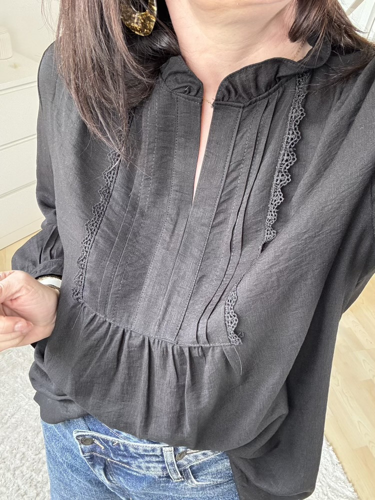 Blouse blanche ou noire  Lilou 