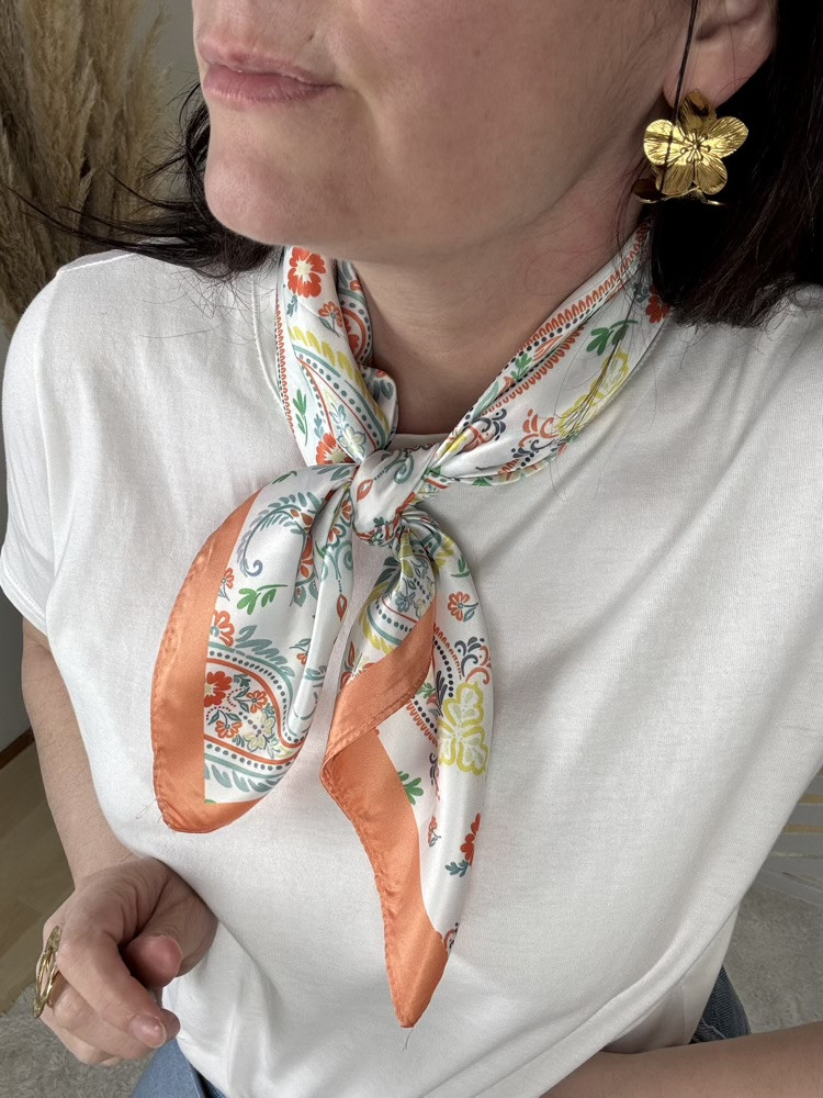 Foulard coloris pastel 