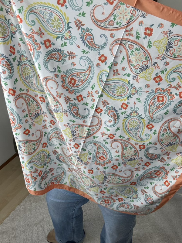 Foulard coloris pastel 