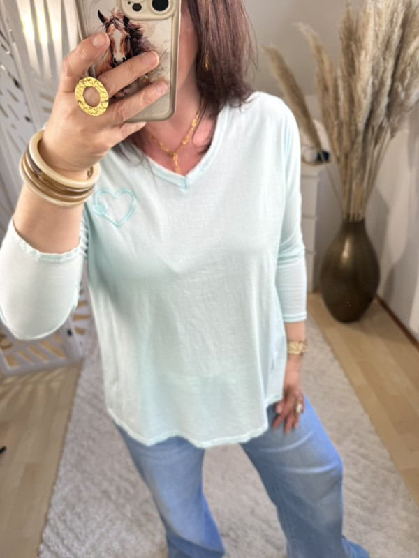 T Shirt manches longues vert d’eau Broderie double cœur :) 