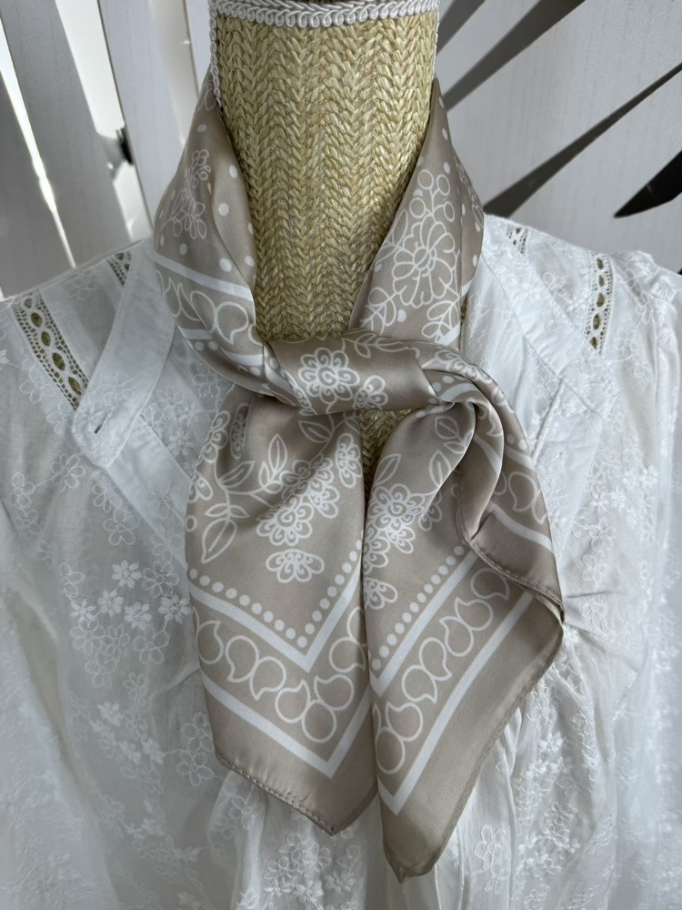 Foulard Chocolat ou Beige 