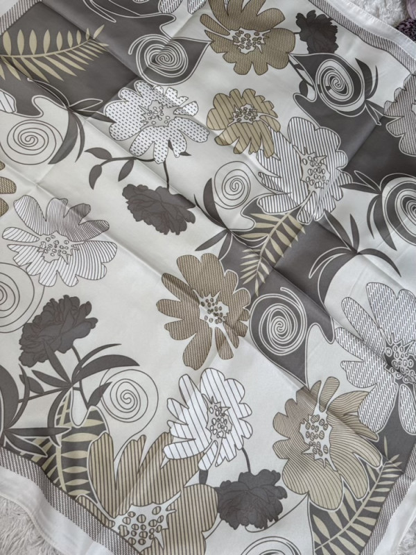 Foulard 90*90 