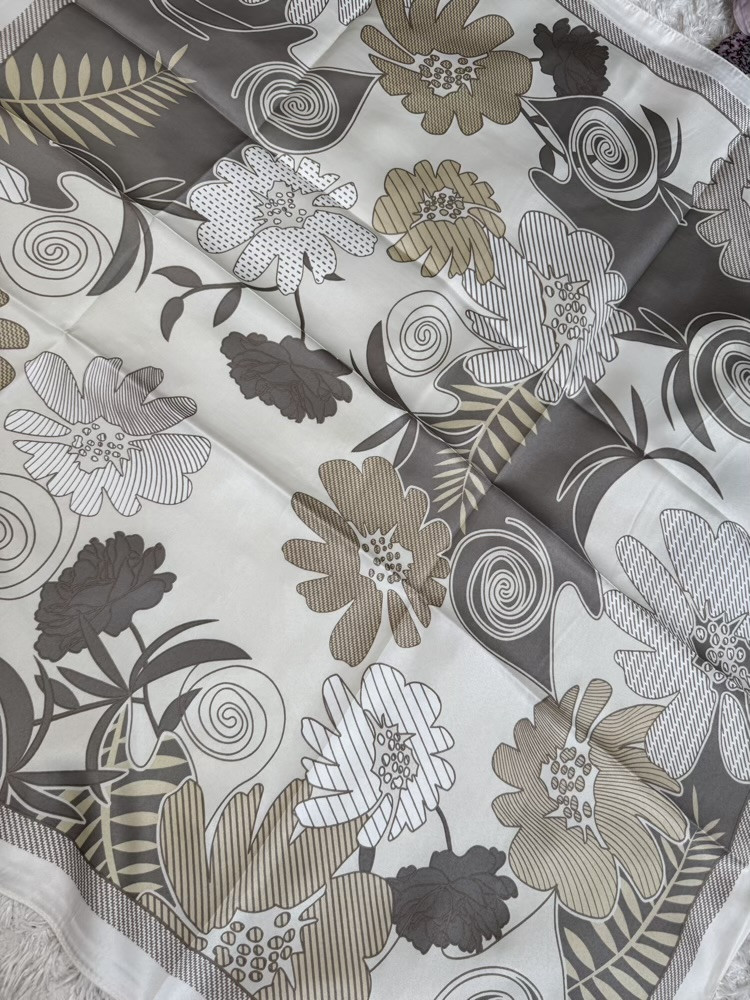 Foulard 90*90 