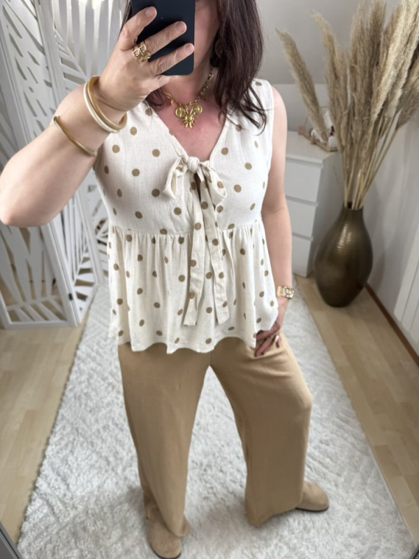 Blouse à pois beige et Camel :) 