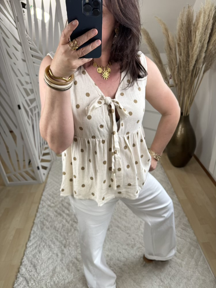 Blouse à pois beige et Camel :) 