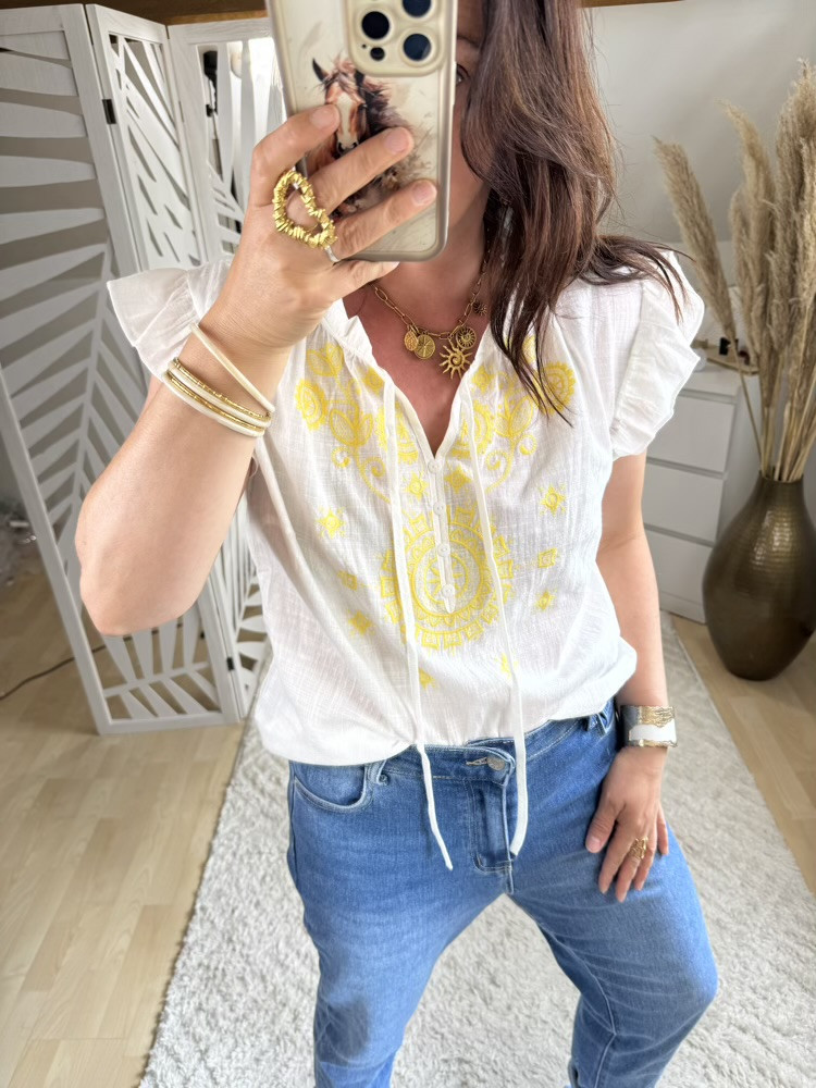 Blouse blanche broderie jaune 