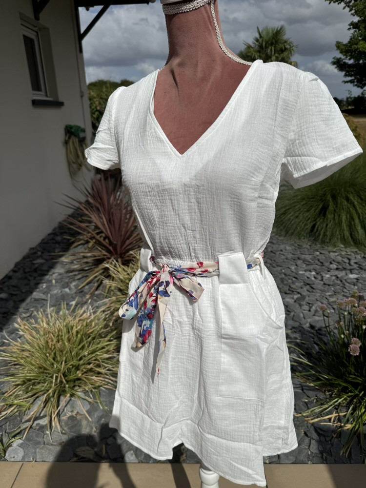Robe blanche gaze de coton Pragues 