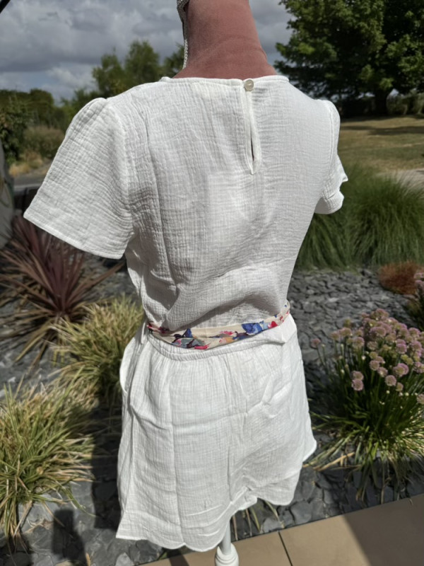Robe blanche gaze de coton Pragues 