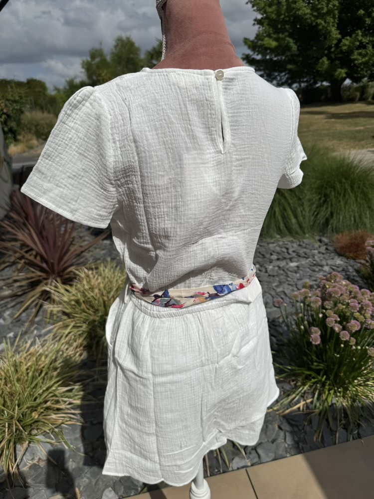 Robe blanche gaze de coton Pragues 