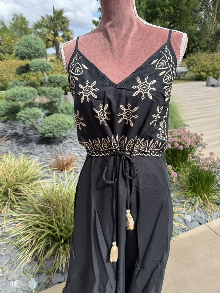 Robe longue Esmeralda  :) 