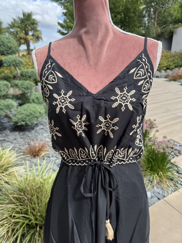 Robe longue Esmeralda  :) 