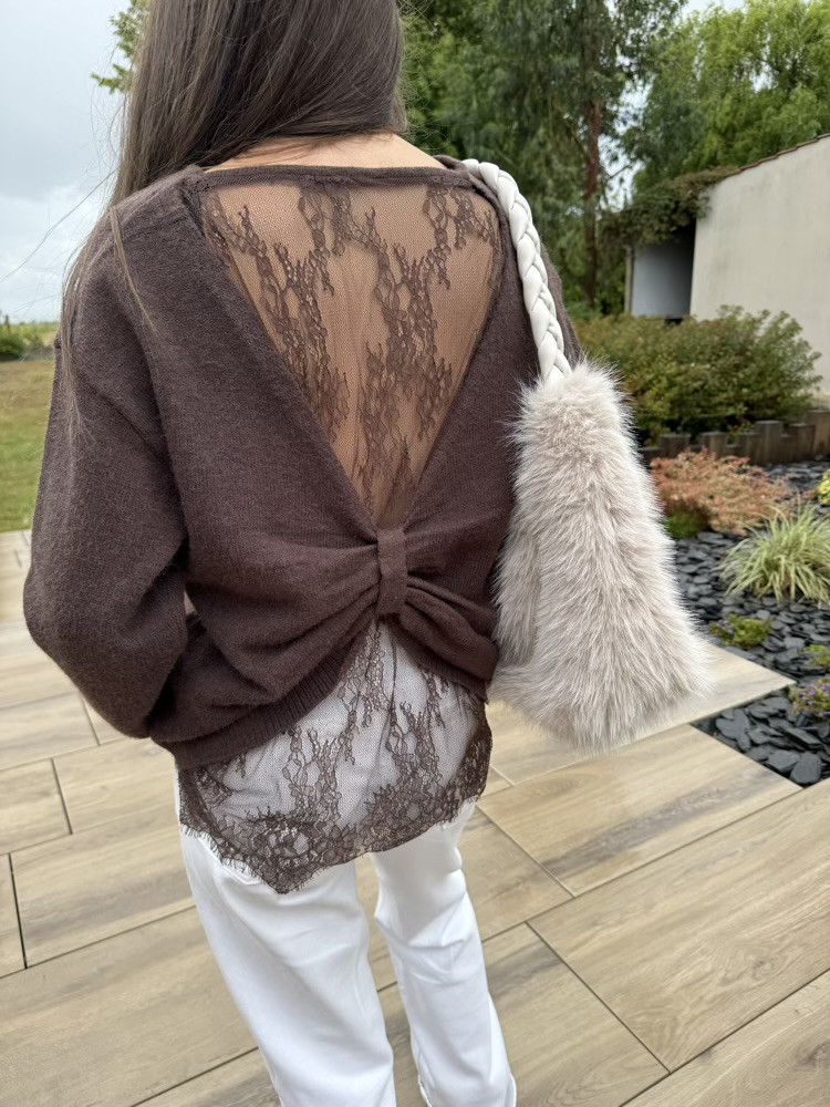 Pull dos dentelle chocolat 