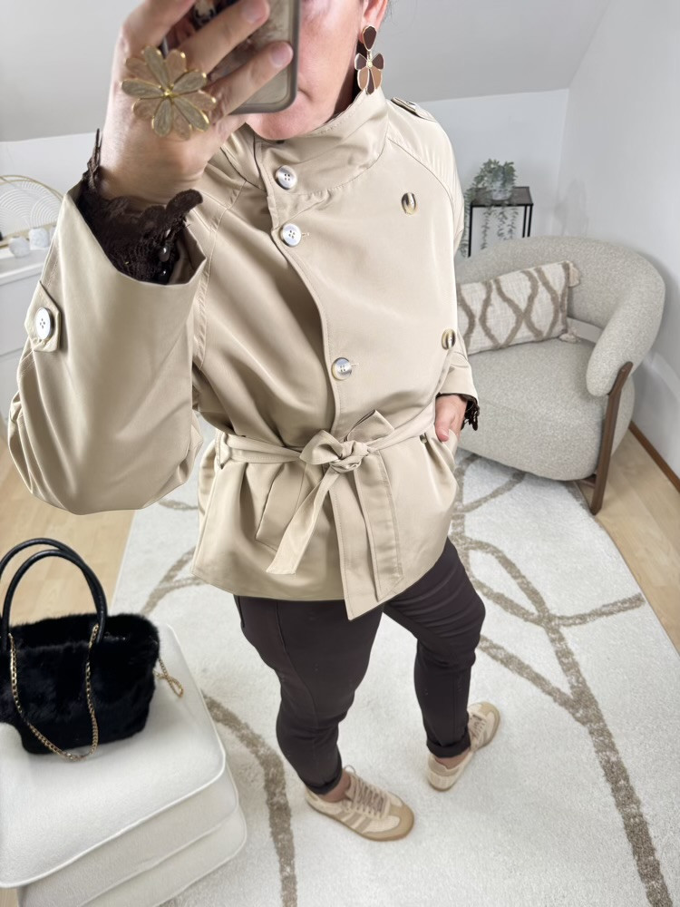 Trench court chocolat ou beige Col montant 