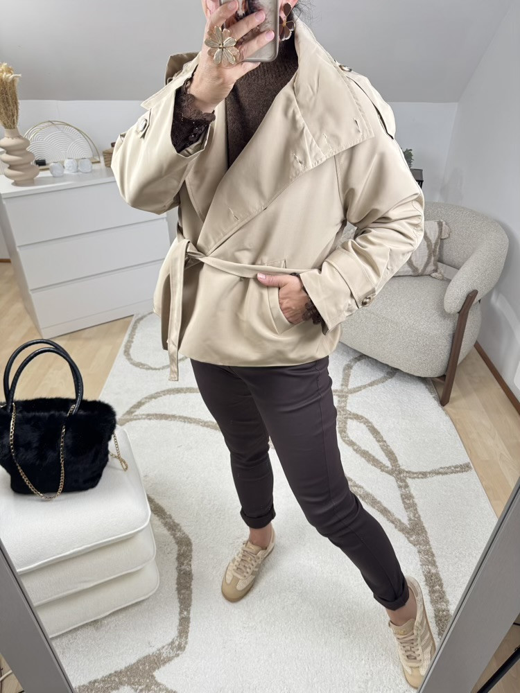 Trench court chocolat ou beige Col montant 