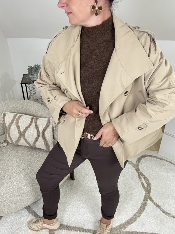 Trench court chocolat ou beige Col montant 