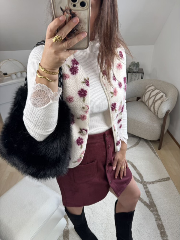 Gilet Sherpa fleuri tons bordeaux rose 