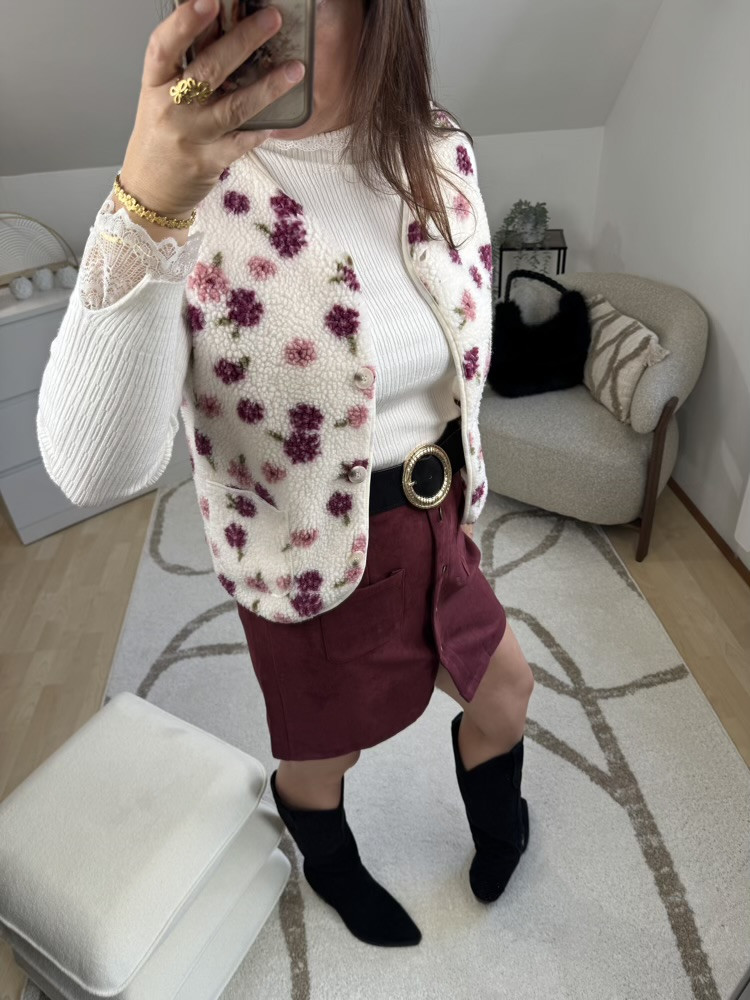 Gilet Sherpa fleuri tons bordeaux rose 