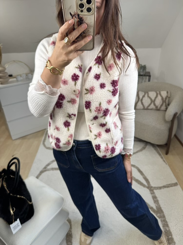 Gilet Sherpa fleuri tons bordeaux rose 