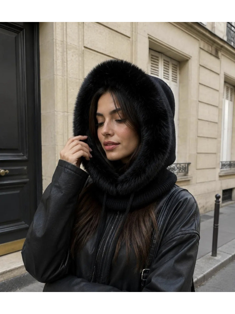 Cagoule noire fausse fourrure 
