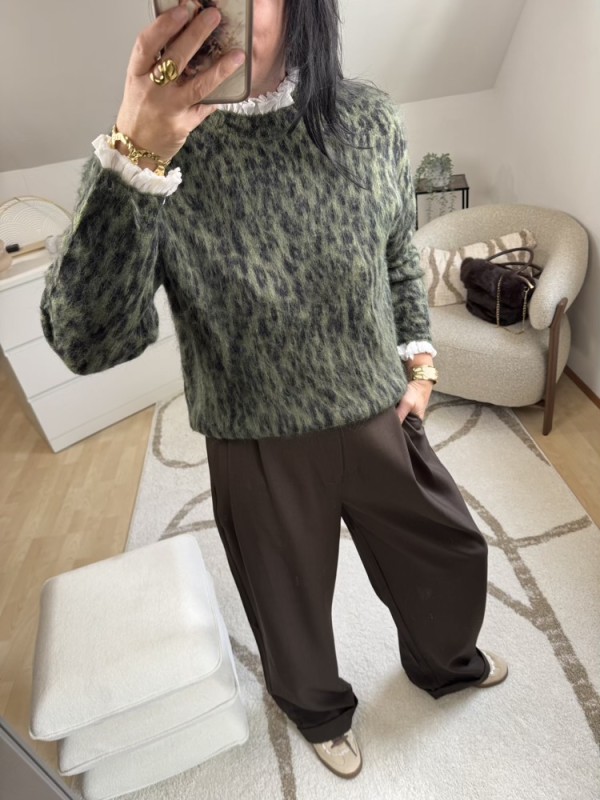 Pull léopard kaki 