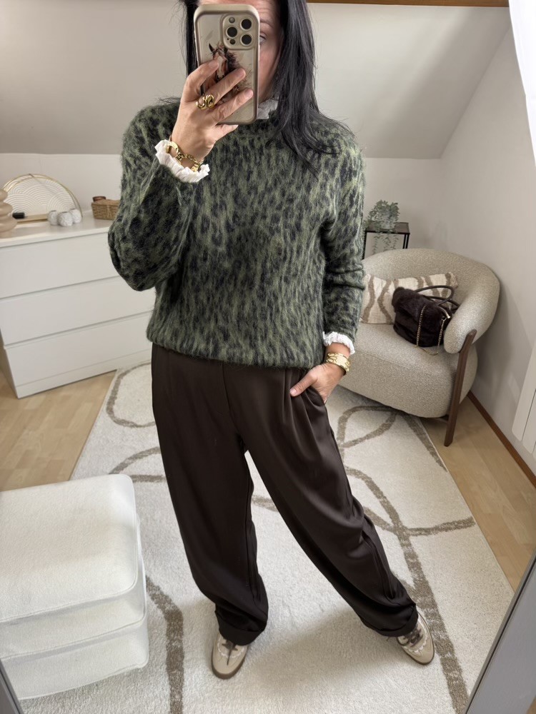 Pull léopard kaki 