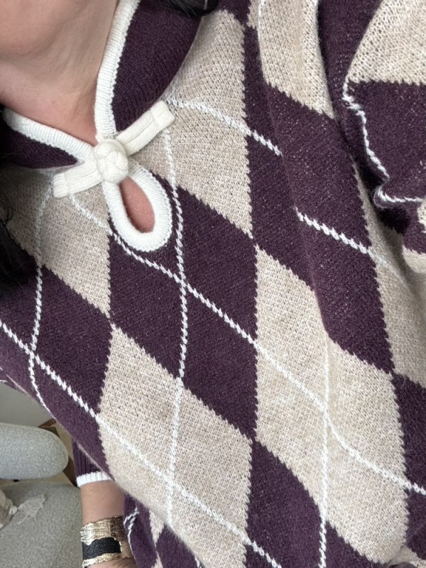 Pull jacquard beige et prune 