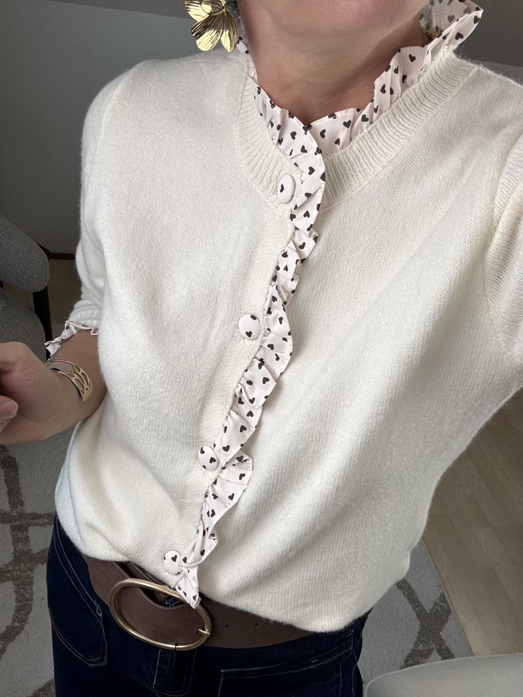 Gilet écru  détails motifs cœurs Choco 