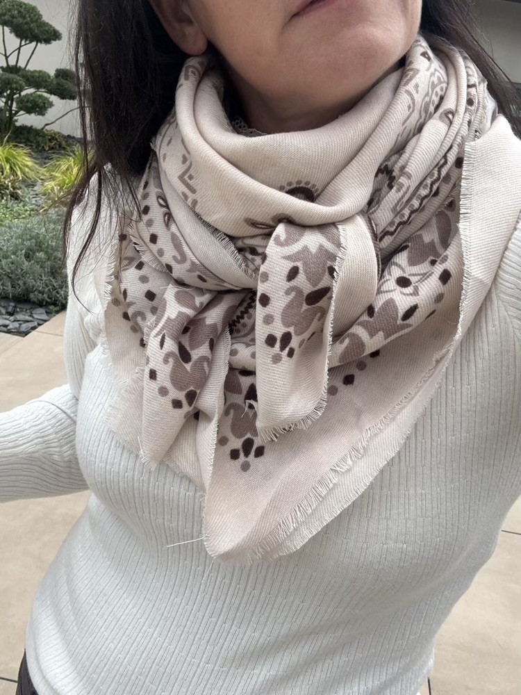 Foulard 110*110 Beige Taupe Choco 