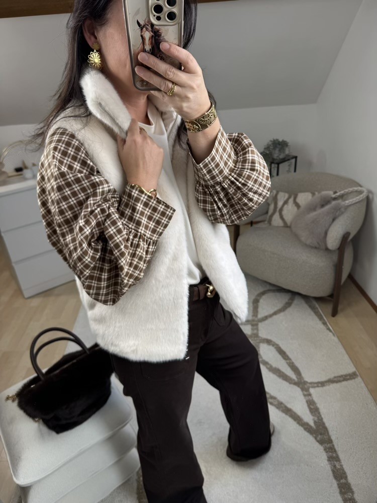 Sweat écru manches bouffantes à carreaux 